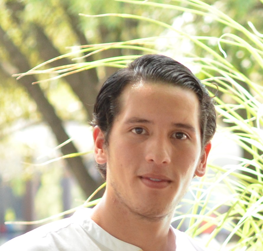 JESUS SEBASTIAN GARZA TORRES